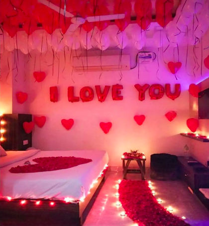 Anniversary Proposal Decor