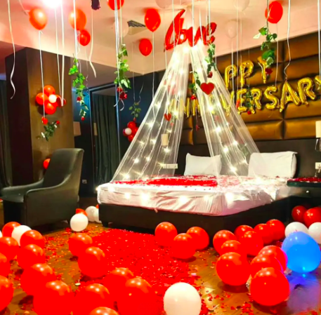 Anniversary Bed Canopy