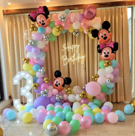 Mickey-minnie Ring Decoration