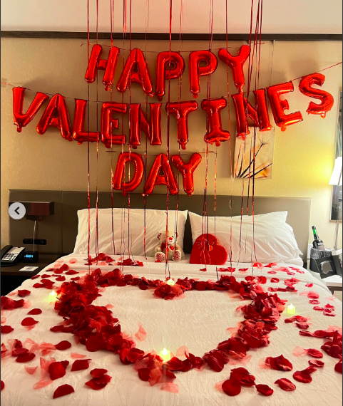 Valentine's day Simple Room Decor