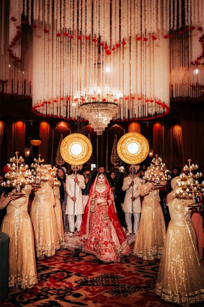 ✨ Grand Wedding Entry for Bride & Groom – Sahi Raja & Rani Theme by Floroon ✨