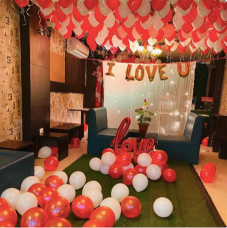 Romantic Red White Decoration Theme